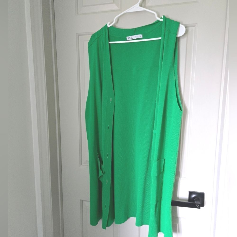 Zara Green Cardigan Sweater Lightweight Knit Size L